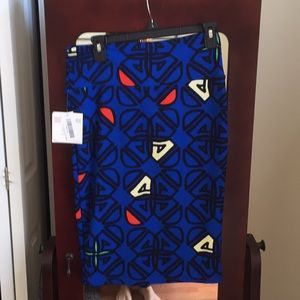 Medium lularoe Cassie skirt